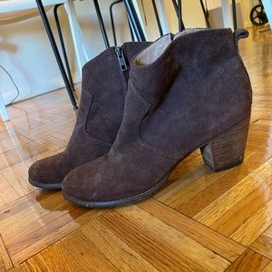 Suede brown booties
